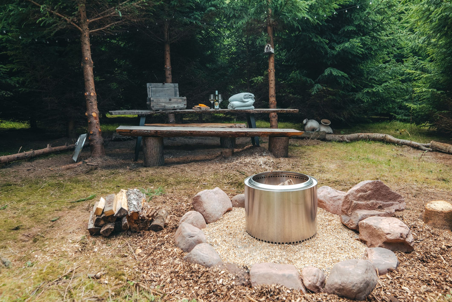 Pine forest view luxury cabins with fire pit abergavenny